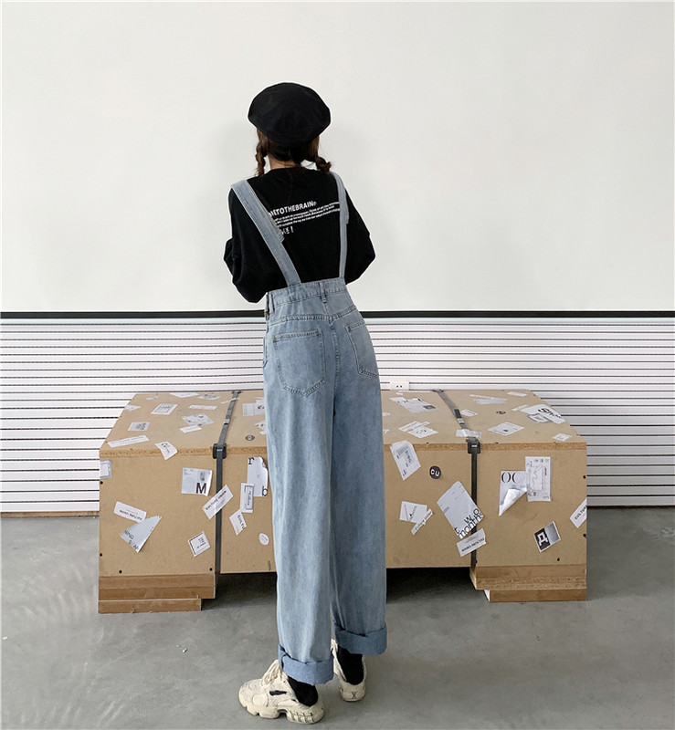 Salopeta de dama din denim cu bretele si buzunare