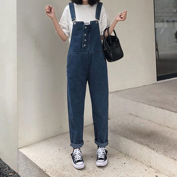 Γυναικεία casual jumpsuit με κουμπιά και τσέπες