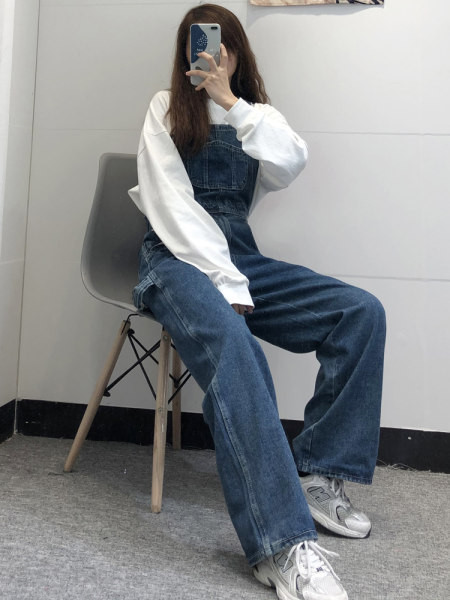 Salopeta dama cu bretele - model lat