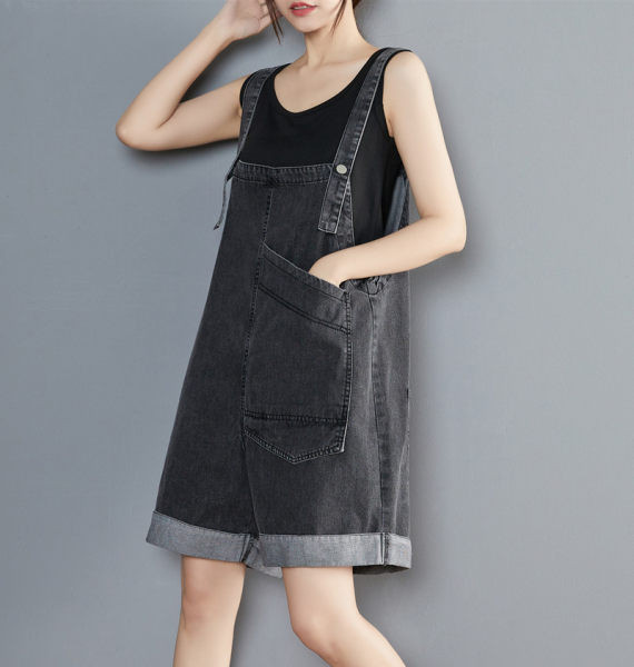 Salopeta de dama moderna cu buzunar si bretele