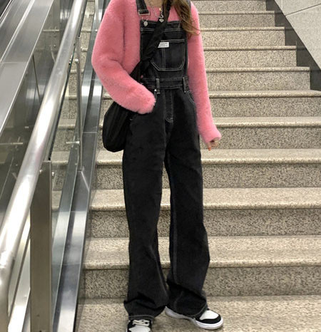 Γυναικείες ολόσωμες  φόρμες με τσέπες-ρετρό στιλ