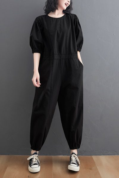 Γυναικεία μονόχρωμη ολόσωμη φόρμ σε μαύρο χρώμα