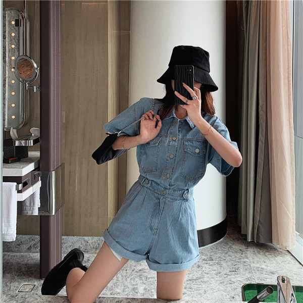 Trumpi moteriški džinsiniai kombinezonai su sagomis