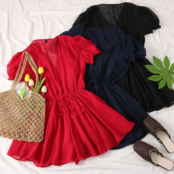 Salopetă scurtă casual de damă, cu legături în talie