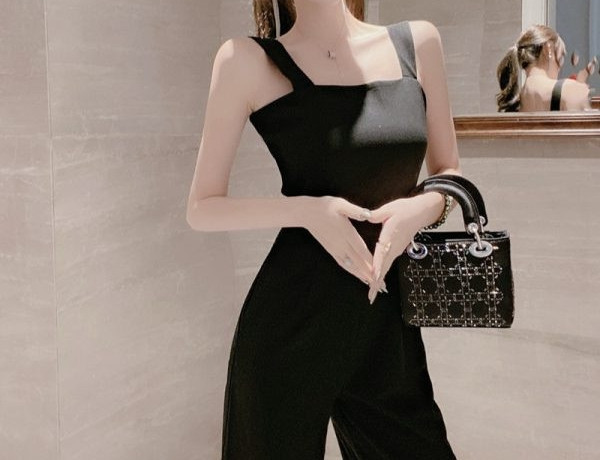 Γυναικεία casual μαύρη φόρμα με τιραντάκια