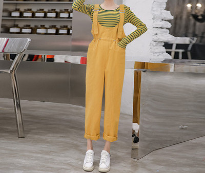 Salopetă elegantă de damă cu bretele model simplu și legături în talie