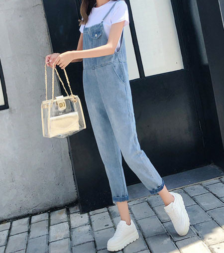 Γυναικείες casual φόρμες με λεπτά τιραντάκια και τσέπες