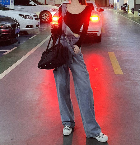 Salopetă casual cu buzunare și motive rupte