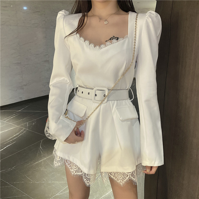 Κομψή γυναικεία ολόσωμη φόρμα με δαντέλα σε τρία χρώματα