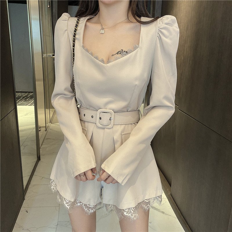 Salopeta scurta dama cu dantela si curea