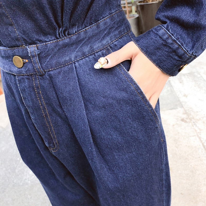 Salopetă lungă de damă din denim în albastru