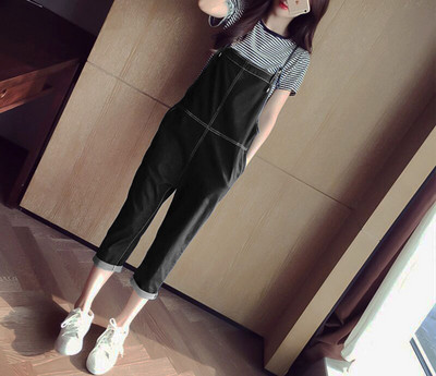 Set de zi cu zi pentru femei - salopetă și bluză