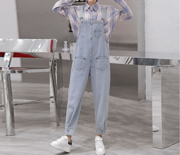 Set salopeta si camasa in carouri pentru dama