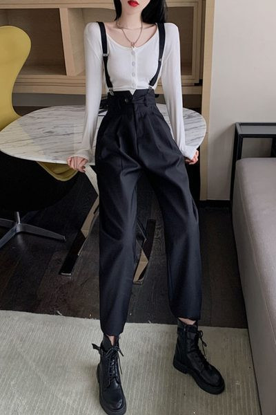 Salopeta de dama moderna cu bretele in doua culori