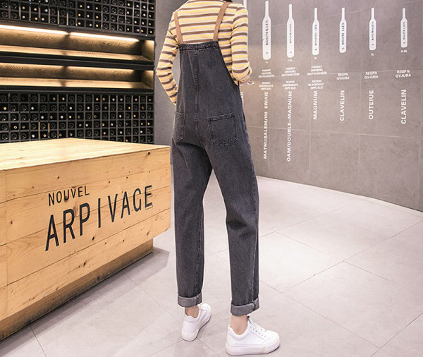 Salopeta casual de dama din denim cu bretele