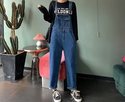 Salopetă casual de damă din denim albastru