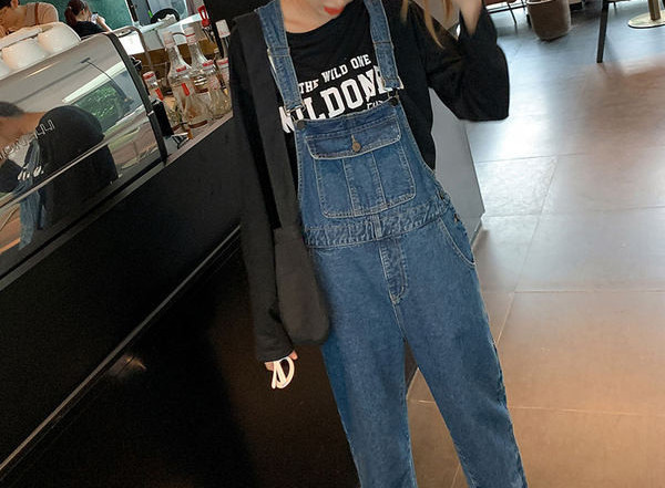 Salopetă casual de damă din denim albastru