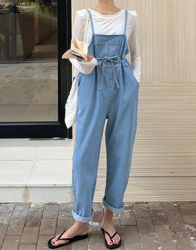 Salopetă casual de damă din denim, cu bretele și cravate subțiri