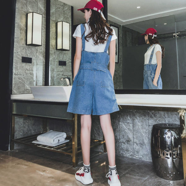 Salopeta scurta de dama din denim cu centura