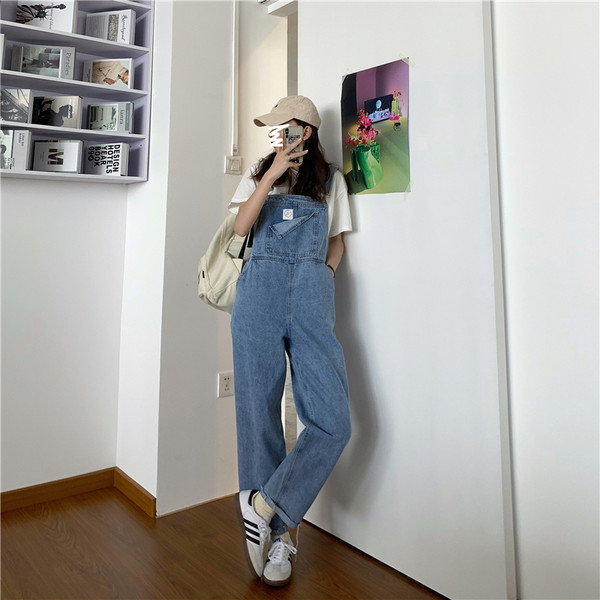 Salopeta de dama din denim cu buzunar si bretele