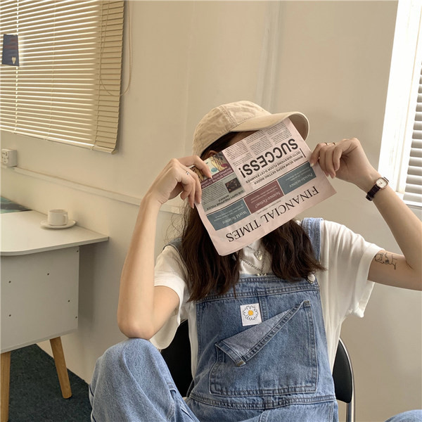 Salopeta de dama din denim cu buzunar si bretele