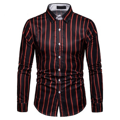Cămașă bărbătească actuală în dungi model cu nasturi