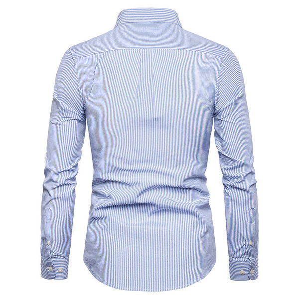 Model actual de cămașă bărbătească în dungi