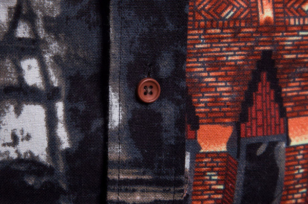 Cămașă actuală pentru bărbați cu model mulat