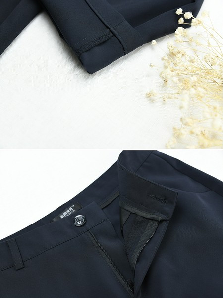 Novi model ženskih hlača s visokim strukom - u plavoj boji