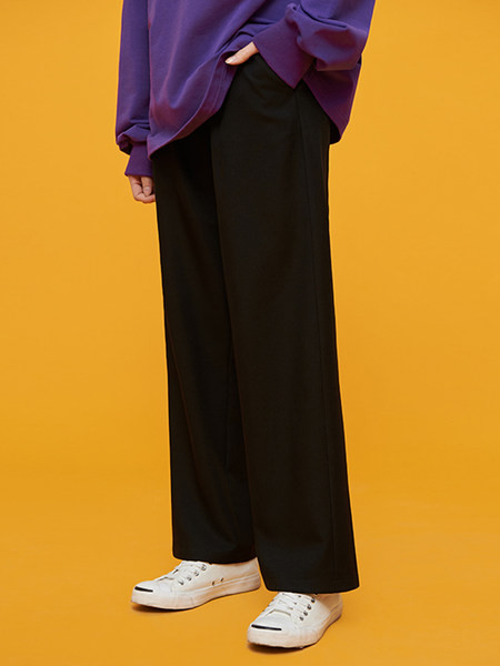 Pantaloni negri casual dama model lat