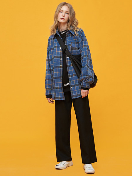 Pantaloni negri casual dama model lat