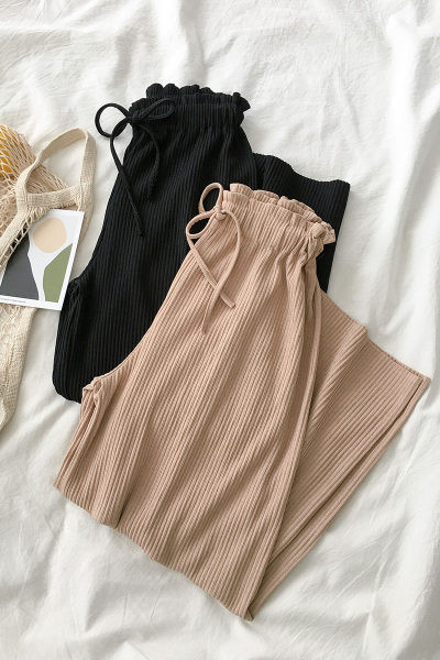 Pantaloni de dama plisati cu cravate in bej si negru