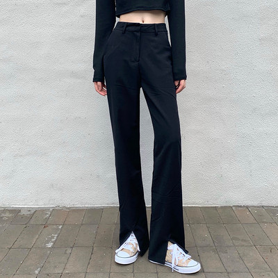 Pantaloni casual de damă cu fante în negru