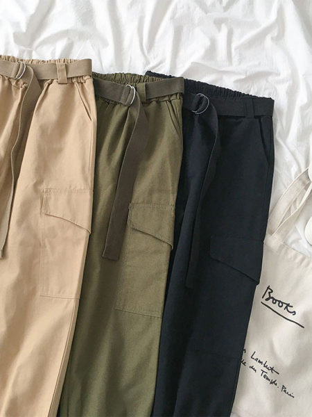 Pantaloni moderni de dama cu curea si buzunare in trei culori