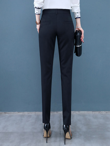 Дамски летен панталон с висока талия и джобове