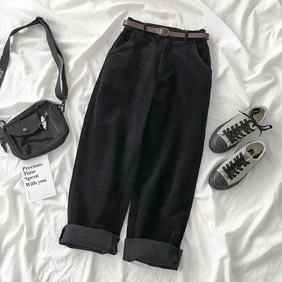 Pantaloni de dama moderni din catifea cu buzunare