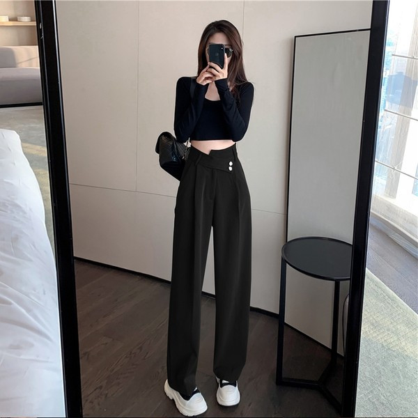 Pantaloni de dama in stil retro cu nasturi