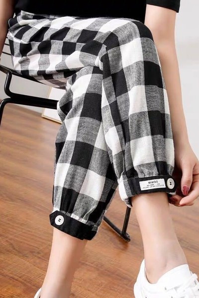 Pantaloni casual dama in carouri potriviti pentru primavara si vara