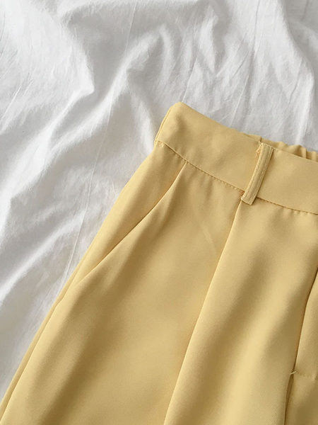 Pantaloni dama model uni cu talie inalta si buzunare