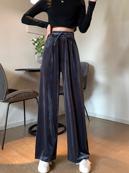 Tiesaus modelio moteriškos aksominės kelnės su kaklaraiščiais