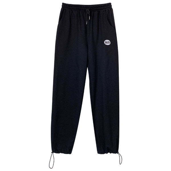 Ежедневен дамски панталон с бродерия 