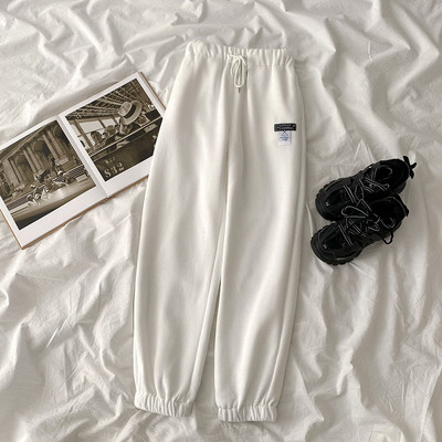 Pantaloni sport dama cu cravate si emblema