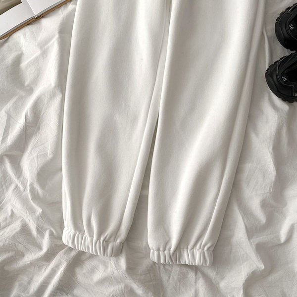 Pantaloni sport dama cu cravate si emblema