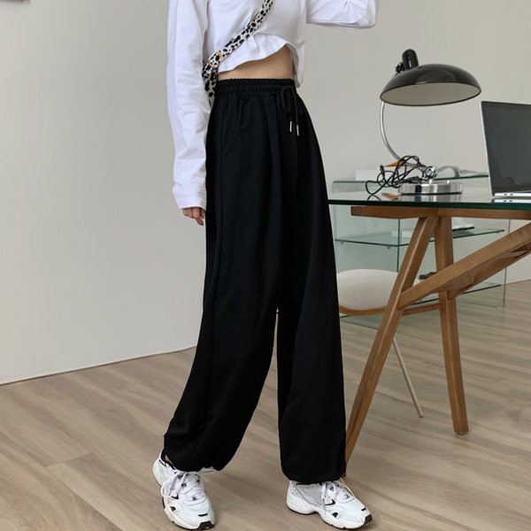 Широк модел дамски  панталон с връзки