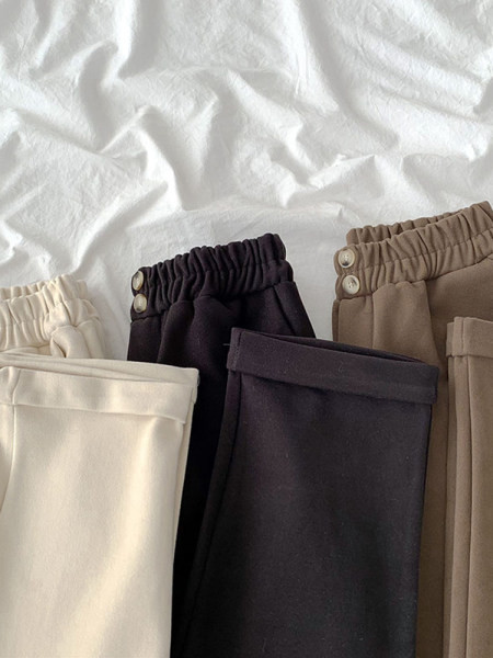 Pantaloni casual dama cu talie inalta si nasturi