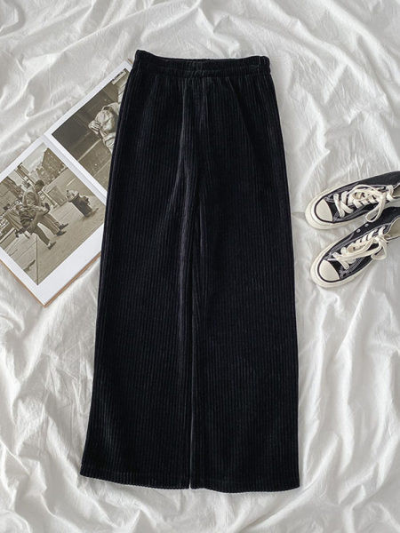 Ženske baršunaste hlače s elastičnim strukom u tri boje