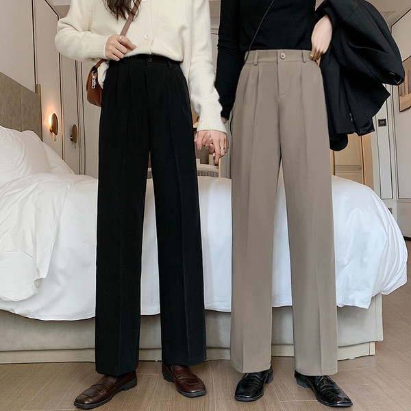 Прав дамски панталон с  висока талия и копче