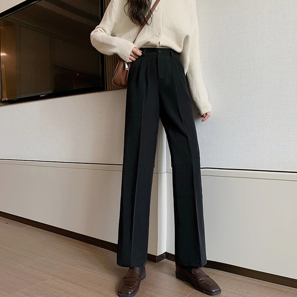 Прав дамски панталон с  висока талия и копче