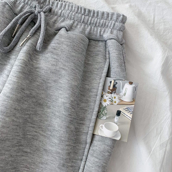 Дамски модерен панталон  с ластична талия и връзки 