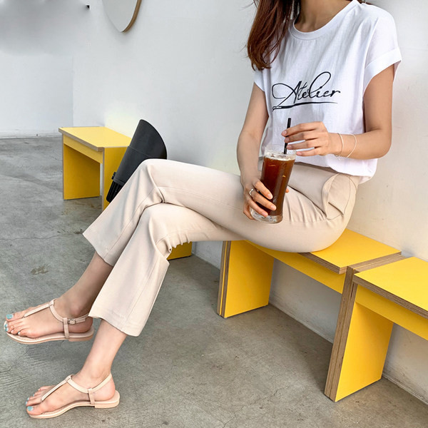 Pantaloni casual dama cu lungimea de 9/10 in negru si bej